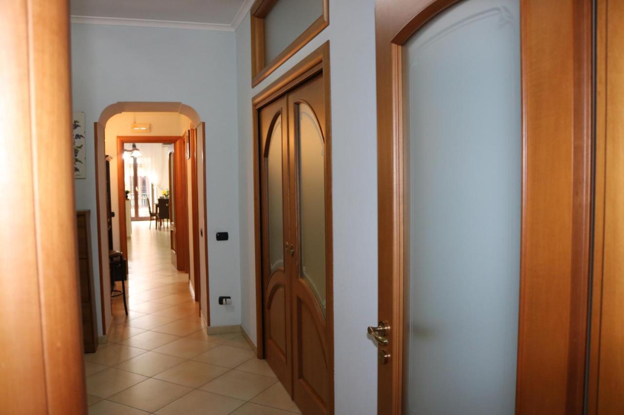Appartamento La Casa Del Sole Napoli Esterno foto